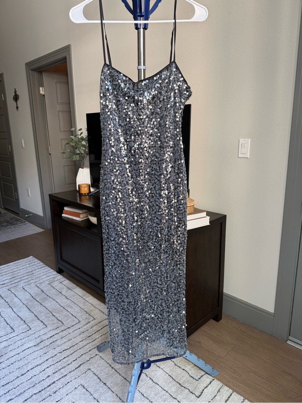 ASTR The Label Women's Jewel Midi Dress